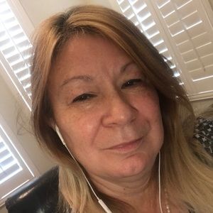 Meet your Posher, Maricela